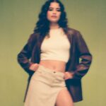 Cary Tauben Instagram - @aldo_shoes boot shop film bts! @andrewly @sabrinarinaldimakeup @connorlangehair @alpersisters @officialsweeney @matt.shelest @_madamebrown @jordanr.bruneau @___m__e__l @lauraloraf