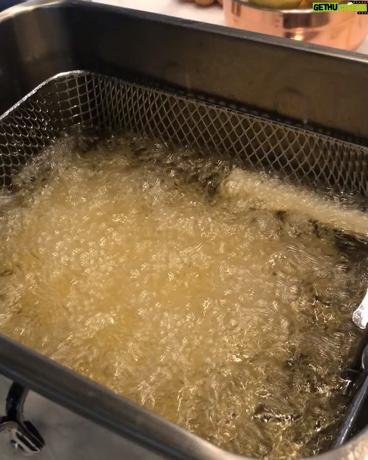 Casey Patterson Instagram - Resolving to cook more... Pomme Frites with Fresh Garlic Mayonnaise and Sea Salt ~ New Years Potatoes, Duck Fat Roasted, Creme Fraiche, Chives and Caviar #cleanse #2019