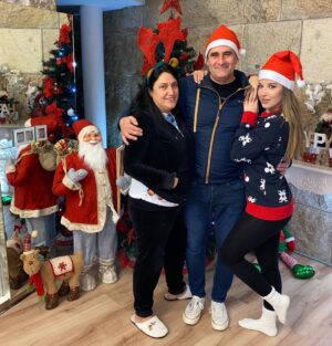 Catarina Jacob Instagram - The most important thing in life... it’s family 🥰