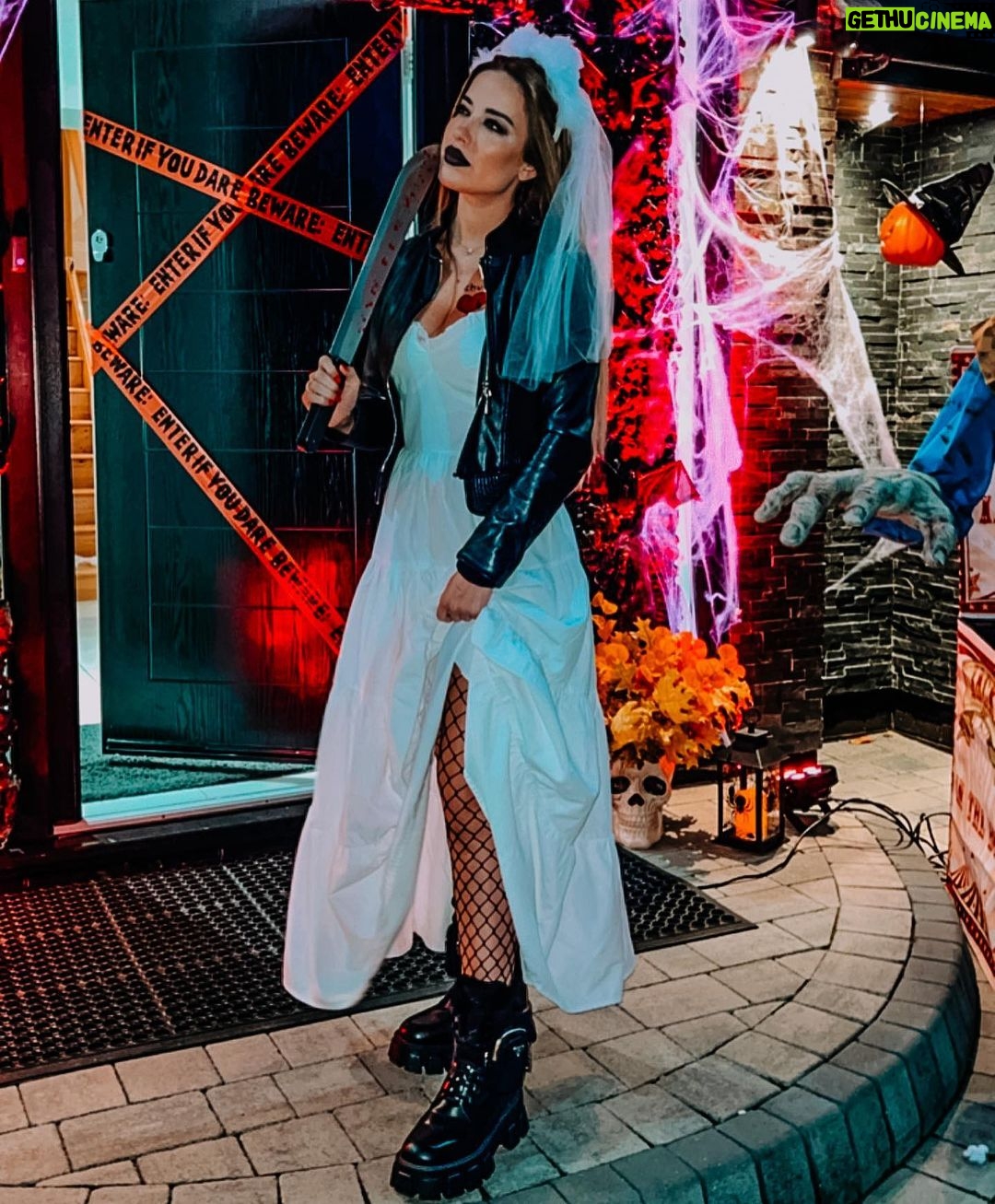 Catarina Jacob Instagram - HAPPY HALLOWEEN β¦ Conhecem a personagem? πͺπ©Έπ°ββοΈ Wolverhampton