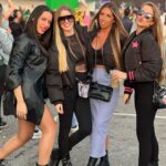 Catarina Jacob Instagram - Muito fácil me fazer feliz: Música, amigos e……… @nininhovazmaia_ 😂❤️ agora a sério um mundo sem isto deve ser um mundo triste, por isso, sou muito agradecida ❣️ North Music Festival
