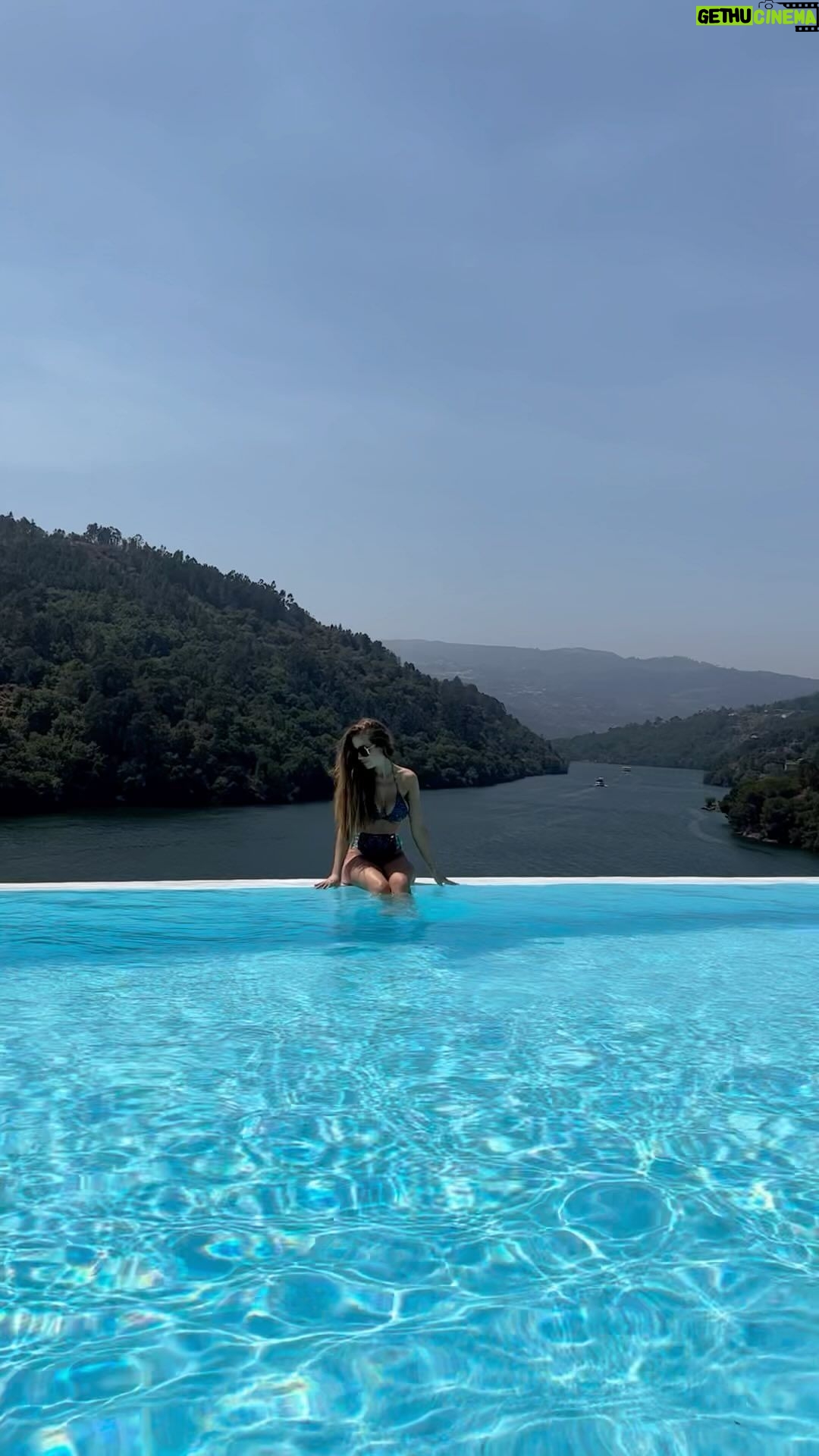 Catarina Jacob Instagram - Perfect doesn’t exist but this is pretty close! 💯🏞