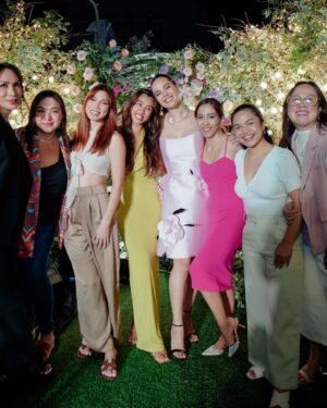 Catriona Gray Instagram - 🥹 feeling so so loved. Thank you everyone who made this surprise celebration / debut / birthday sooo special. We sang and danced till the early morning ✨️ so excited to be entering this new decade surrounded by such amazing people. Thanks also to everyone who has messaged and made me feel so loved! My birthday fundraiser is still ongoing for @smiletrainph 🩵 link in BIO
 #CatrionaAsASweetGirl 
📸 @niceprintphoto

#CatrionaAsASweetGirl
Event Coordinator @cotevents 
Venue & Food @zloungedining.co
Charcuterie @charcuterieboxmnl 
Bar @manilacraft
Photo and Video @niceprintphoto 
E invites @printdivas 
Styling @gideonhermosa @houseofhermosaph
Host @kevinlapena 
DJ @rammybitong 
Band @3rdavenuemusic
Cake @honeyglazecakes 

Glam @jellyeugenio @paulnebres
Outfit @ulyssescaragayanofficials Styled by @justine.aliman19 @styledbypatrickhenry