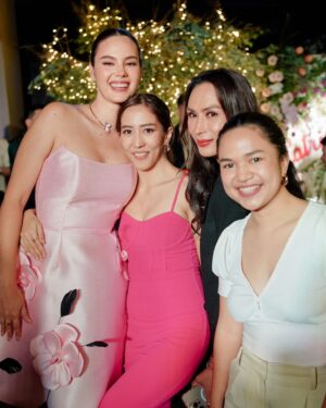 Catriona Gray Instagram - 🥹 feeling so so loved. Thank you everyone who made this surprise celebration / debut / birthday sooo special. We sang and danced till the early morning ✨️ so excited to be entering this new decade surrounded by such amazing people. Thanks also to everyone who has messaged and made me feel so loved! My birthday fundraiser is still ongoing for @smiletrainph 🩵 link in BIO
 #CatrionaAsASweetGirl 
📸 @niceprintphoto

#CatrionaAsASweetGirl
Event Coordinator @cotevents 
Venue & Food @zloungedining.co
Charcuterie @charcuterieboxmnl 
Bar @manilacraft
Photo and Video @niceprintphoto 
E invites @printdivas 
Styling @gideonhermosa @houseofhermosaph
Host @kevinlapena 
DJ @rammybitong 
Band @3rdavenuemusic
Cake @honeyglazecakes 

Glam @jellyeugenio @paulnebres
Outfit @ulyssescaragayanofficials Styled by @justine.aliman19 @styledbypatrickhenry