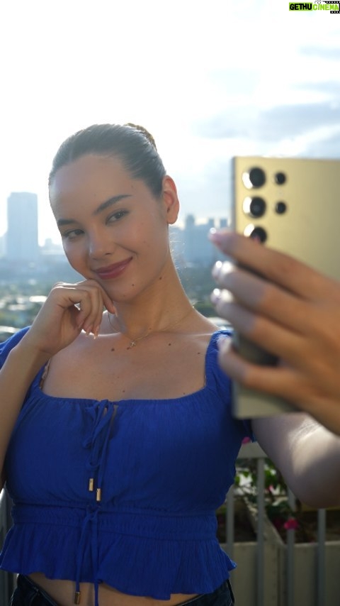 Catriona Gray Instagram - My thoughts on the new #GalaxyS24 Ultra 💭 Discover how daily tasks, productivity and fun adventures can be made #EpicJustLikeThat 💛 @samsungph #Samsung #GalaxyAI #TeamGalaxy