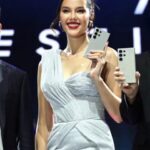 Catriona Gray Instagram - A new mobile era is here! Such an exciting kick off event at the #GalaxyAIFestival to welcome the new #GalaxyS24 👏 The specs and features are pretty mindblowing 🤯 I'll be sharing more soon! @samsungph #Samsung #EpicJustLikeThat #TeamGalaxy