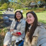 Catriona Gray Instagram - ✅️ Off my mama bear's bucketlist! Welcome to Japan, mama @mitagray !! 🥰 Shinjuku Gyoen National Garden