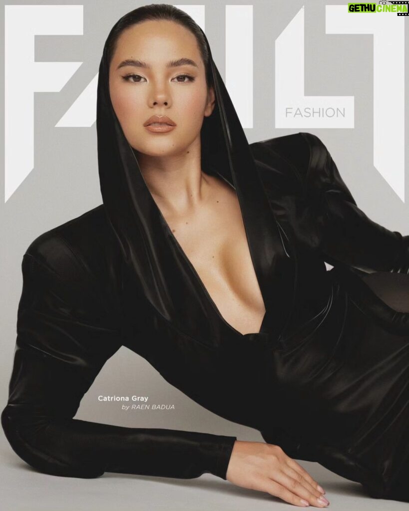 Catriona Gray Instagram - Bringing in spooky season on the cover of @fault_magazine 🕸 Shot in LA by my good friend and amazing @raenbadua who I last worked with in 2019 for my last photoshoot as @missuniverse 🤍 Huge shout out to this team too! Stylist: Bleu @styledbybleu Hair: Carolina Yasukawa - @yasulina Makeup: Meeks - @meekkyle Gown @bentkahina