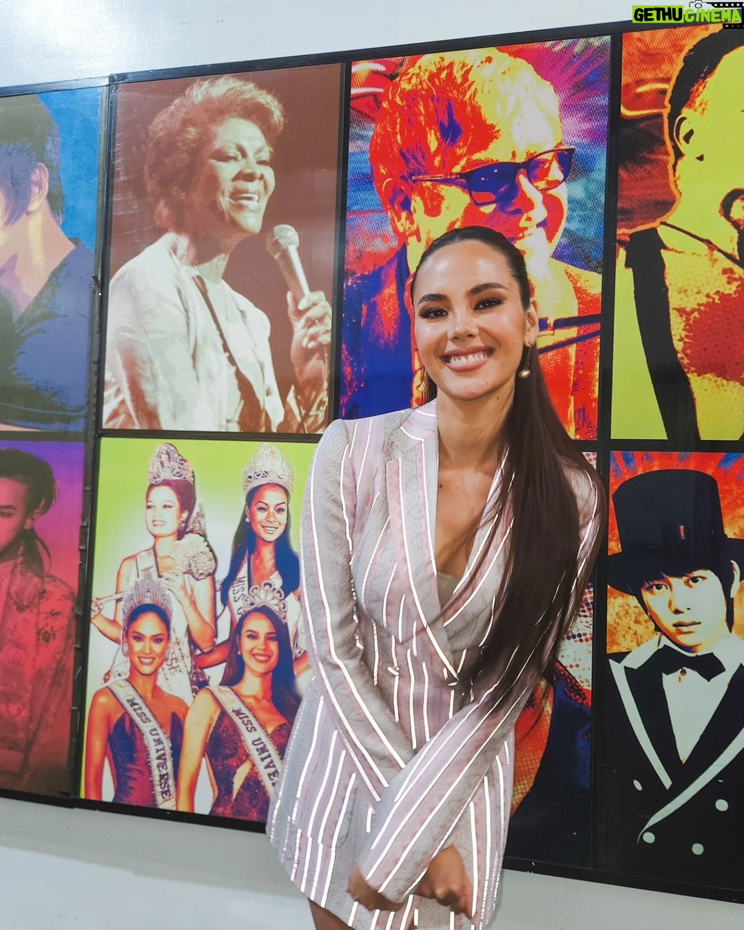 Catriona Gray Instagram - Hey there Binibini 😉💝 Araneta Coliseum