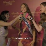 Catriona Gray Instagram - New VLOG up now on mt YT channel! 📍 HongKong featuring launching my twinnie, horror movie marathons and kulitan 🤪 Link in BIO! Film by @jololuarca