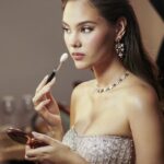 Catriona Gray Instagram - Getting ready to have a ball! ✨️ #ABSCBNBall2023 @julianne_syjuco gown @bulgari jewels @zidjianpaul @hairbybrentsales glam @mimsqiu @minmeluxurynails special thanks to @lizalvarez.ph @styledbypatrickhenry @jeshanina @jellyeugenio @thepeninsulamanila @belobeauty skin @empiredentallounge smile captured by @davegraciadas 💞 The Peninsula Manila