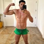 Cauã Reymond Instagram – 💪🏼🥵💦