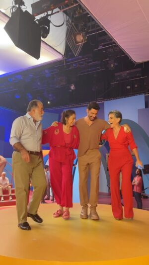Cauã Reymond Instagram - Vocês querem bastidores, né? Eu trago! Olha só esse momento de Tony Ramos, Gloria Pires, Lilia Cabral e Cauã Reymond na dancinha! #HojeÉUmNovoDia ✨