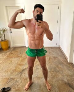 Cauã Reymond Instagram - 💪🏼🥵💦