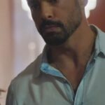 Cauã Reymond Instagram – #TERRAEPAIXÃO 📺 Caio desmascarou Irene para Antônio e expôs todos os crimes cometidos pela vilã, incluindo a morte de Daniel. 😱 Depois das revelações bombásticas, o primogênito dos La Selva ainda fez mais uma acusação: que Irene também é a assassina de Agatha. 💥 Será??? 👀