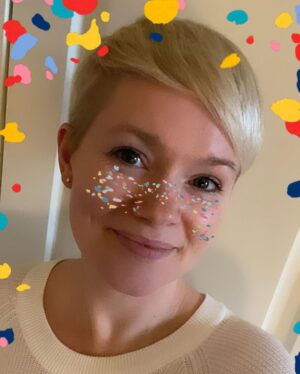 Cecelia Ahern Instagram - 🇩🇪 Germany! 🇩🇪 
SOMMERSPROSSEN is out in shops now and check out the fun new Instagram filter too!