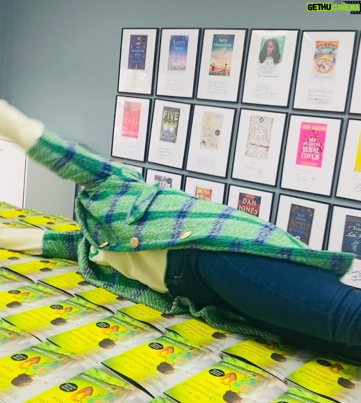 Cecelia Ahern Instagram - Don’t tell me I don’t bring you high quality content. Visited CPI Books today to see ‘In A Thousand Different Ways’ hot off the press. Then I climbed on them. Rolled around on them. And signed them. Out April 13th. 😊💚