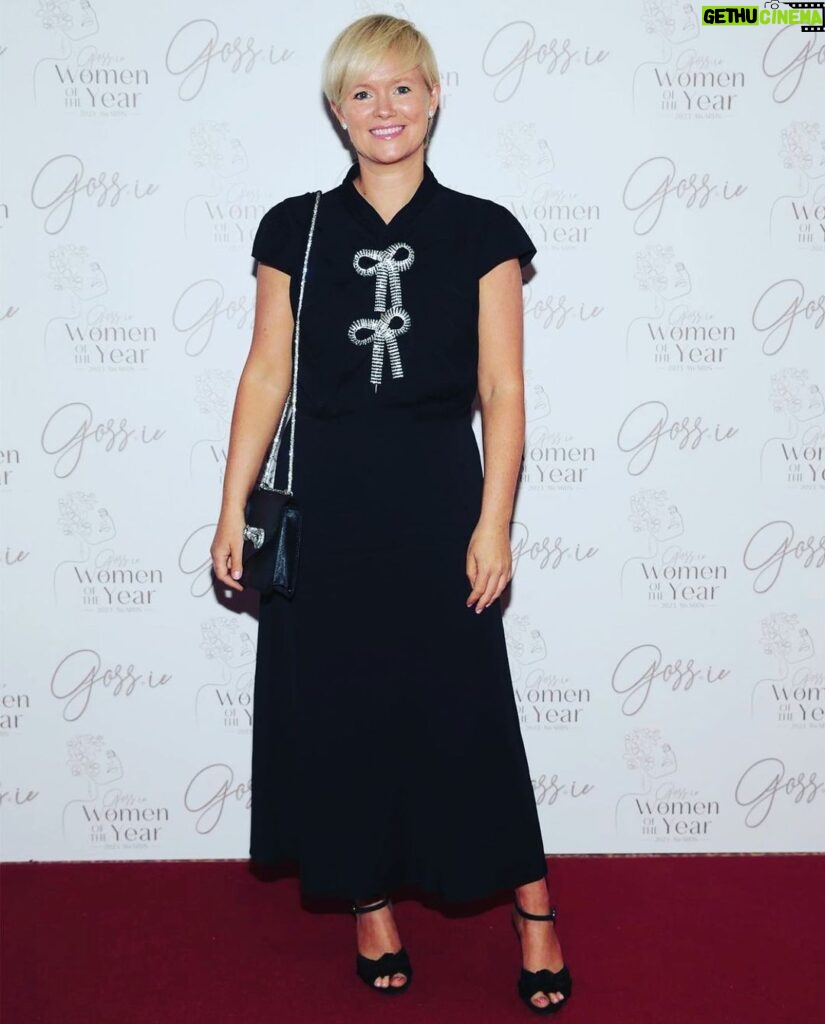 Cecelia Ahern Instagram - Thank you so much @goss.ie for nominating me for Writer of the Year at the Women of the Year awards in aid of @womens.aid . It was an honour to be in a room packed with phenomenal business women, trailblazers, artists, singers, writers, and all round legends. Feeling fully inspired by all of these incredible women and blessed to have a job I love so very much. #GossWOTY2023 Royal Marine Hotel