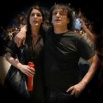 Cecilia Milone Instagram - ¿En qué momento creció tanto? Ángel y yo deslumbrados con @damianmahler dirigiendo a 75 tipitos. Admiración total y muertos de amor por el Director de orquesta. E.T. en concierto. #JohnWilliams Foto: @alepalaciosfoto