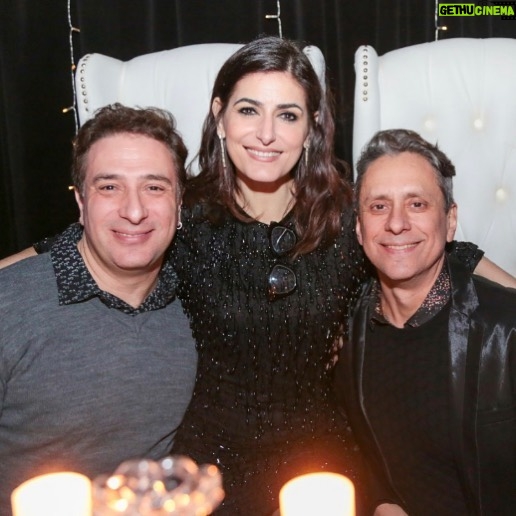 Cecilia Milone Instagram - Mis chicos de #Drácula #Fiesta Foto: @alepalaciosfoto