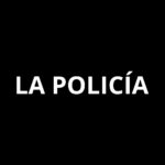 Cecilia Milone Instagram - El único episodio con la policía que tuve en mi vida (en medio de una discusión) sucedió el 15 de mayo de 1991. Muchos de mis compañeros del DRÁCULA ORIGINAL recuerdan mi angustia de esos días. Mis padres llevaban 4 años separados. Mi papá se presentó, precisamente el día del censo por alguna estrategia legal que no recuerdo. La chica del censo presenció todo. Discutían: mi papá de afuera, y mi mamá desde adentro, con la puerta cerrada, entre los dos… Ni sé lo que decían… sólo recuerdo que sus gritos me dolían más en el alma que en los oídos… Yo ya no era una nena, tenía 22 años… pero quienes tenían que protegerme estaban ahí exponiéndose frente a todos los vecinos que iban asomándose al pasillo. Me recuerdo sola. Desesperada, y sola. Sin saber qué hacer, como metida en la escena de una película que no terminaba más. Fui al teléfono y llamé a la policía. Tampoco sé qué dije…. Pero llegaron. Yo vi, desde la mirilla como le calmaban la mente a mi papá… que recién tomó conciencia cuando los vio… Y hubo una serenidad de pronto. Todos rotos. Todos tristes. Ellos, yo. Machi y Princy, los dos perritos que teníamos. Me duele el recuerdo, todavía. Pero a mí, a esta altura de mi vida… sólo me duele, lo que me duele a mí, no lo que inventan… ya NADIE me lastima. #MentirasQueCirculan #FewNews ¡No hagan caso!
