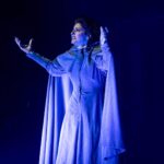 Cecilia Milone Instagram - En el @teatromercedessosa Fotaza de @florenlamasok #TusSueñosDóndeHanIdo #Tucumán @dracula.elmusical.2022