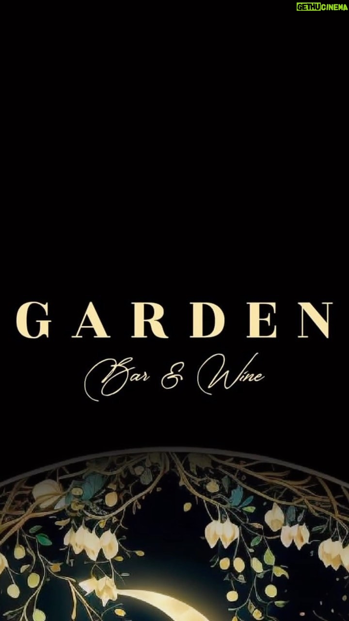 Cecilia Milone Instagram - Mini-show en @gardenbarandwine un sitio súper exclusivo. ¡EL LUGAR! Se vienen sorpresas. Próximamente… Vestida por @artedecolibries Lujan De Cuyo, Mendoza