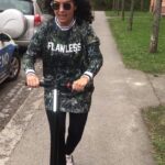 Cecilie Steinmann Neess Instagram - •REKLAME• Bruk rabattkoden #sukCess på @mystuff.no så får du 10% avslag på alle EL-Sparkesykler 🙋🏻‍♀️ ( hele ti prosent er jeg altså verdt. Rørende)