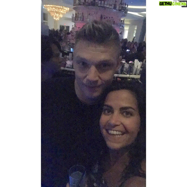 Cecilie Steinmann Neess Instagram - Rooolig selfie med Nick Carter. #sukCess #backstreetboys Fontainebleau Miami Beach