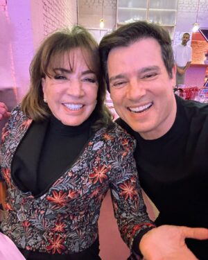 Celso Portiolli Instagram - Uma tarde especial com muitos amigos. Muito obrigado ao SBT por esse dia incrível.