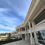 Celso Portiolli Instagram – Minha família e eu acabamos de ter a experiência mais incrível no Trump Hotel Doral! 🏨 Fomos recebidos com um atendimento impecável que superou nossas expectativas. Os quartos eram espaçosos e luxuosos, um verdadeiro conforto que nos fez sentir especiais. A culinária nos restaurantes foi espetacular 🍽️ – cada prato uma obra de arte. Este hotel é uma celebração do extraordinário. Nós certamente voltaremos! #ExperiênciaInesquecível #TrumpHotelDoral @trumpdoral #trumpdoral