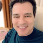 Celso Portiolli Instagram – Feliz Natal! 🎄 Que o espírito natalino traga paz, alegria e amor para todos nós. Desejo a cada um de vocês um 2024 repleto de bênçãos e realizações. Vamos celebrar esta época mágica com gratidão e esperança no coração. Deus abençoe a todos. 🌟 #Natal2023 #AnoNovoAbençoado