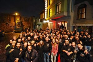 Cem Yılmaz Instagram - Güüüüüüm !!! Filmciyiz ❤️
