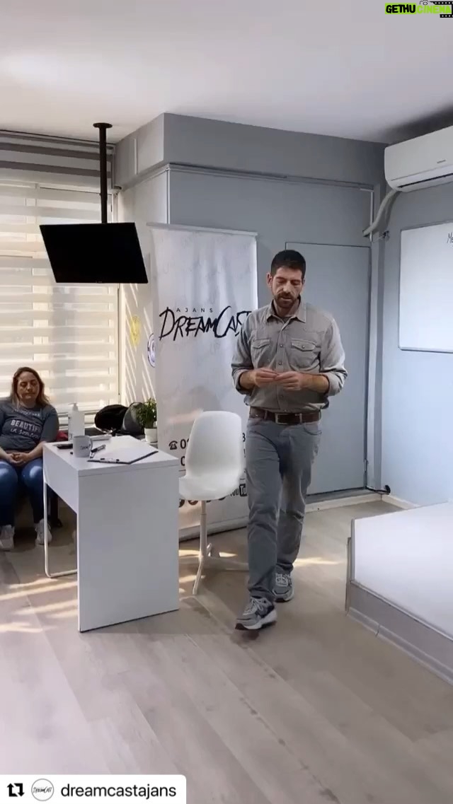 Cemal Hünal - 7.7K Likes -