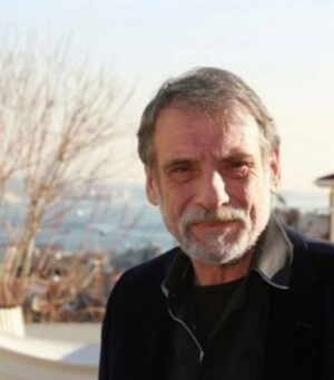 Cemal Hünal Instagram - Mekanın cennet olsun.  Hocam . Çok özleyeceğim #civancanova