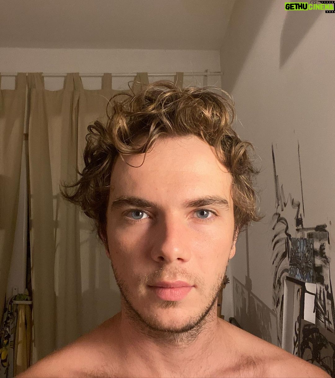 Cemrehan Karakaş - 9.5K Likes - Felt cute might delete later