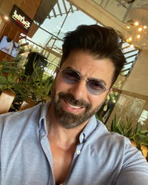 Cenk Torun Instagram - İşler güçler …. 😎