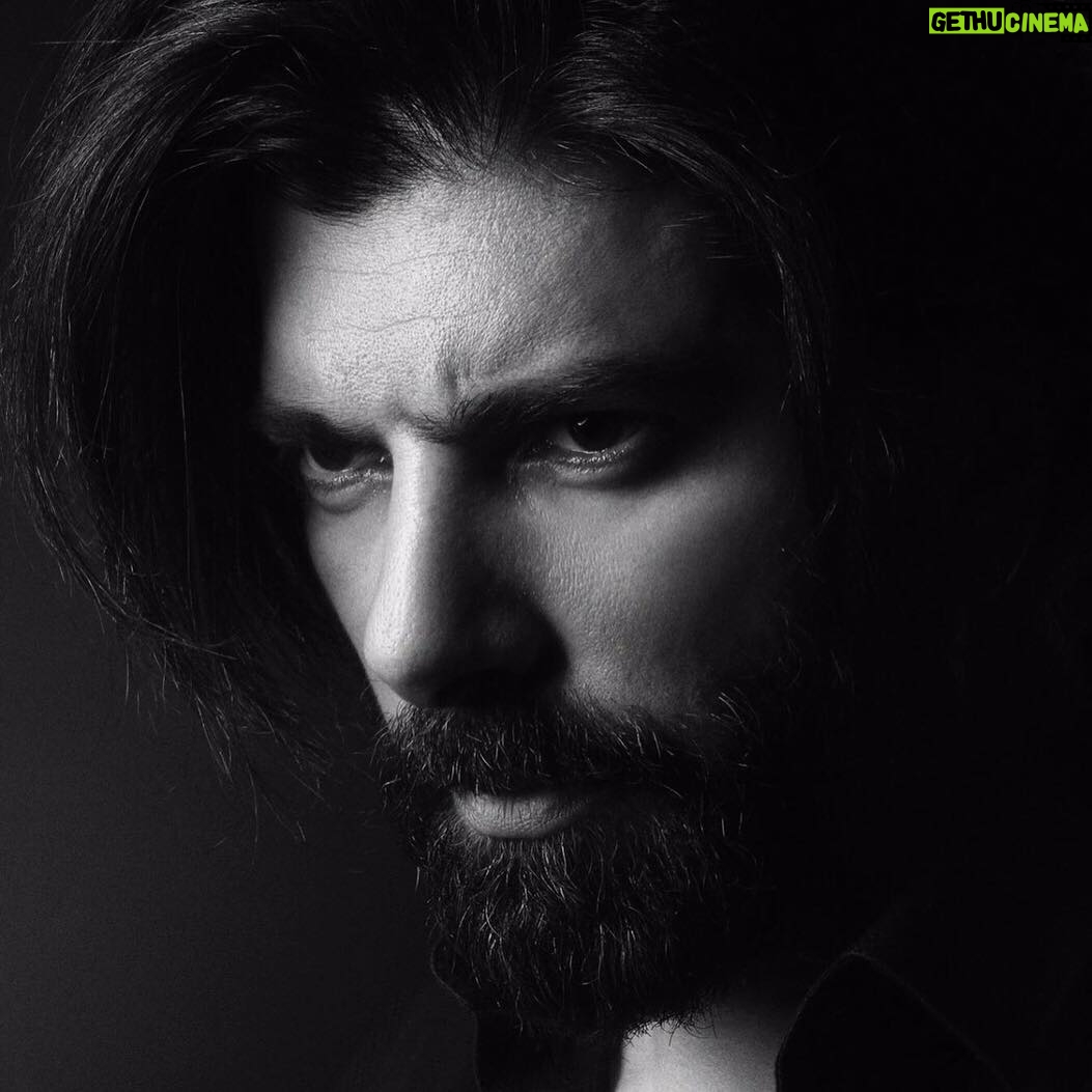 Cenk Torun - 5.5K Likes - @erenyigit