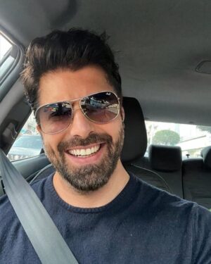 Cenk Torun Instagram - Hikaye de kalmasın dediniz 😊
