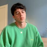 Cenzo Tuihani Instagram - Idée du jour 3 🫶 Je prépare la suite depuis un petit moment et j’espère pouvoir vous annoncer une bonne nouvelle bientôt 🫶 En attendant je vous partage cette petite compo avec une prod de mon @julienrxl 🎹
