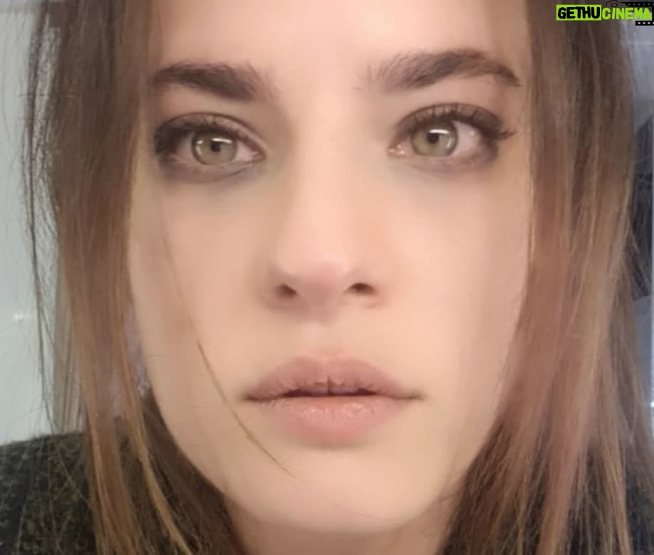 Ceyda Olguner - 2.7K Likes - ☻ #kayit