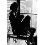Ceyda Olguner Instagram - #sonsuzolasılık #photoby --> @aydancinar 🌑 #sacstyle --> @kisakes_serapaykut ✂️ Dünya
