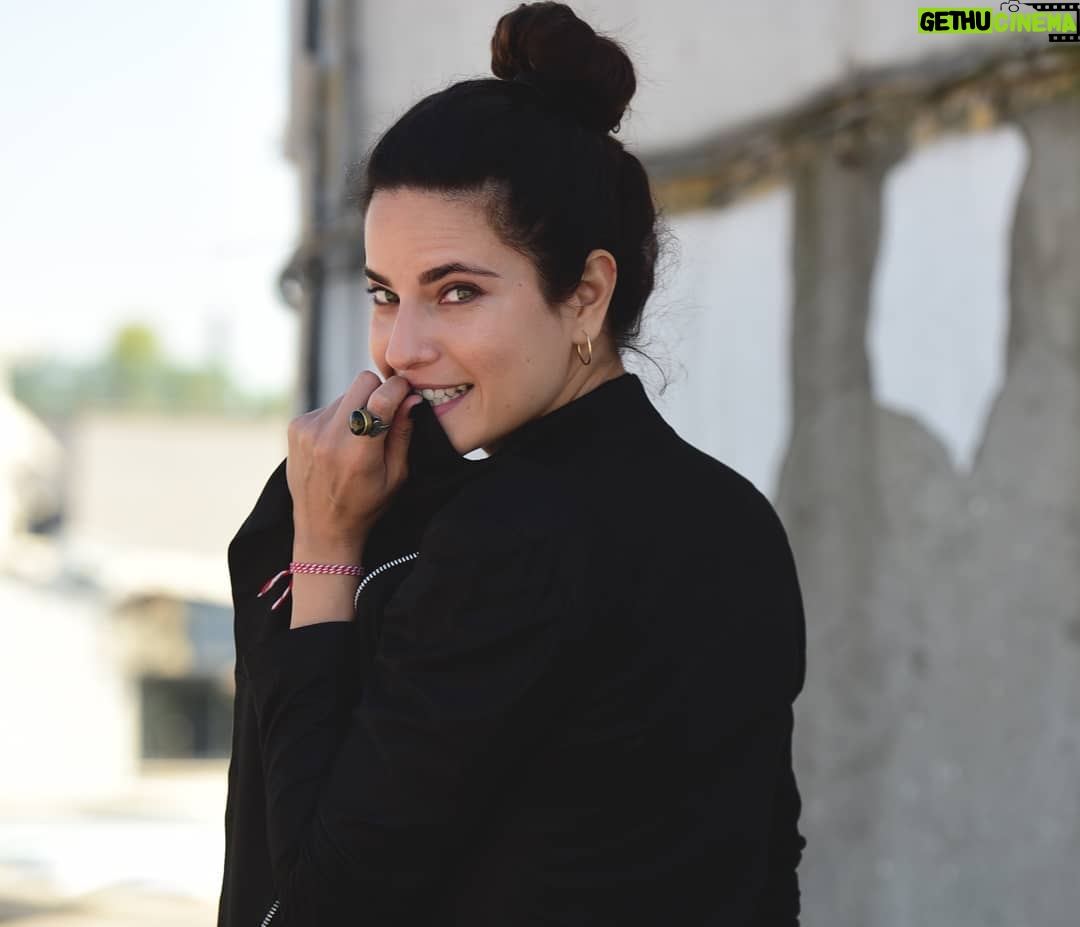 Ceyda Olguner - 5.5K Likes - 1. 2020 bana kattığın deneyimler için #teşekkürler 🙏
2. 2021 #hellomydarling 💜 #letshavefun 😎🤠
#photoby --> @aydancinar