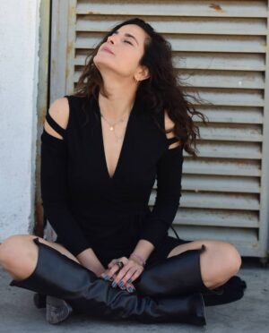 Ceyda Olguner Instagram - #aralık 🪐 
@aydancinar <-- #photo