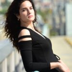 Ceyda Olguner Instagram - #followthewhiterabit #photoby -->🪐 @aydancinar #look Dünya