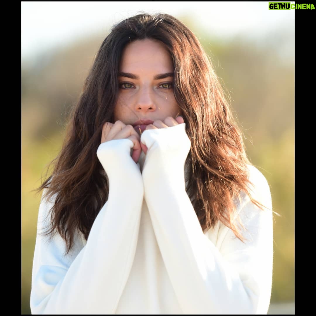 Ceyda Olguner - 4.5K Likes - #hey 🐾
#photoby --> @aydancinar
#look