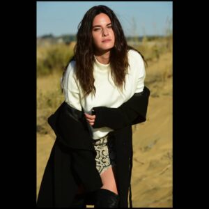 Ceyda Olguner Instagram - #everythingischange 

#photoby ---> @aydancinarofficial
#look