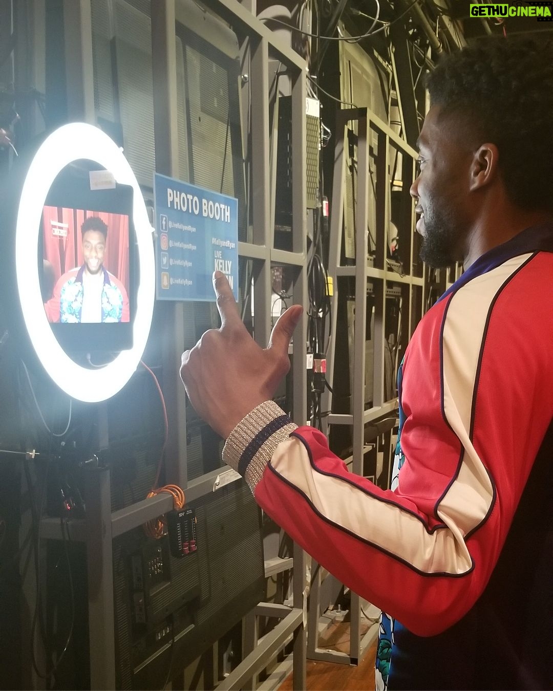 Chadwick Boseman Instagram - Bringing #Wakanda to @livekellyandryan today. #BlackPanther