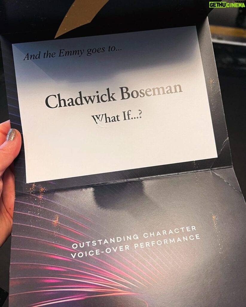 Chadwick Boseman Instagram - He put every part of himself into every role he ever took on. It was a true honor for Chad to receive a posthumous Creative Arts #Emmys Award for his voice work in @marvelstudios’ @whatif. 🙏🏾 #BlackPanther