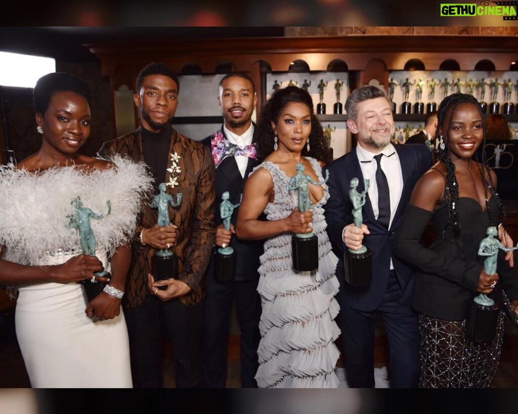 Chadwick Boseman Instagram - The whole #BlackPantherFam wasn’t able to celebrate with us at the #SAGAwards, but I want to be sure we recognize their contributions. Without them, last night would not have been possible. Shout out to @LetitiaWright, @DanielKaluuya, #MartinFreeman, @WinstoncDuke, #ForestWhitaker, #JohnKani, @AtandwaKani, @FlorenceKasumba, @Sydellio, the stunt performers, day players, and remaining cast who gave their all to the film! 🙅🏾‍♂️ #BlackPanther